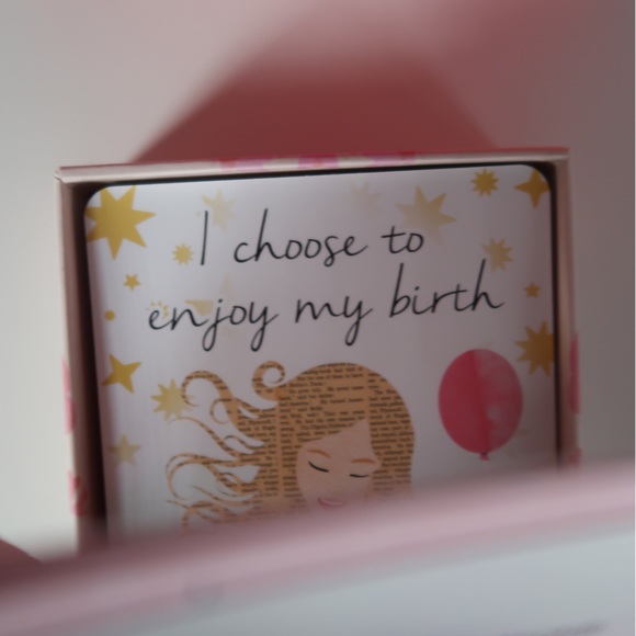 Mama Natural Pregnancy Affirmation Cards NWOT - Picture 4 of 5